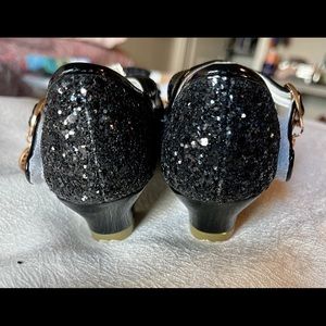 Little girl sparking high heels size 8.5/9